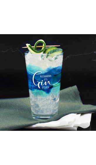 Herz & Heim® farbiges Gin & Tonic Longdrink Glas mit Namen It's gin o'clock - B087DZKW4NF